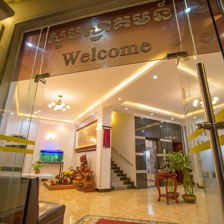Jasmine Hotel& Sky Bar Battambang Extérieur photo