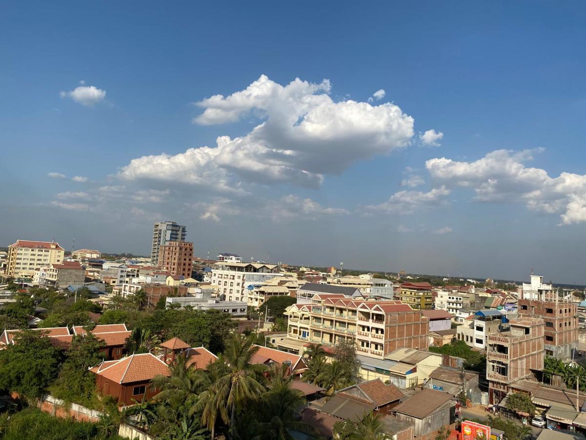 Jasmine Hotel& Sky Bar Battambang Extérieur photo
