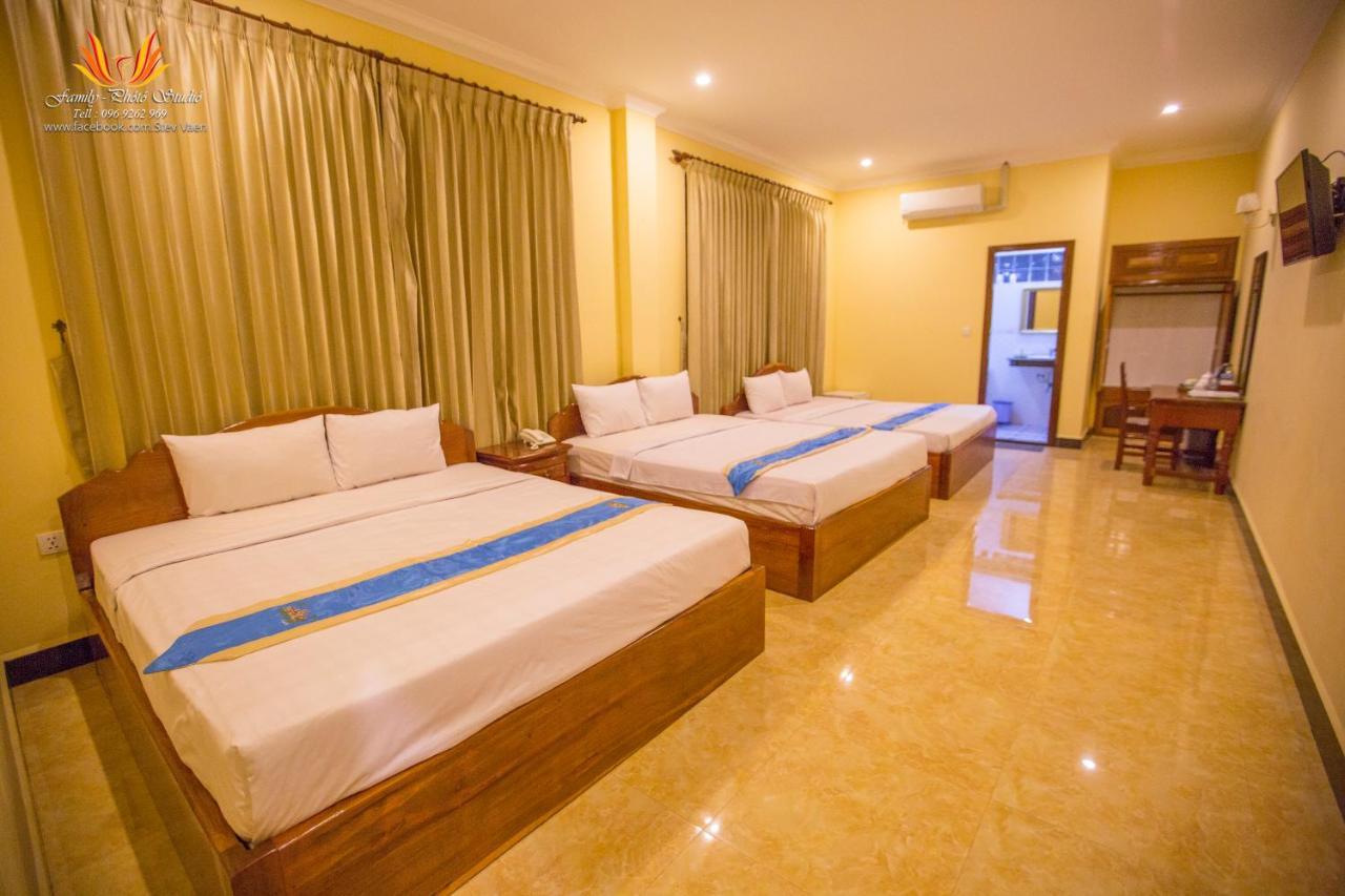 Jasmine Hotel& Sky Bar Battambang Extérieur photo