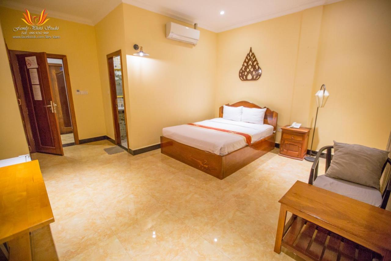 Jasmine Hotel& Sky Bar Battambang Extérieur photo